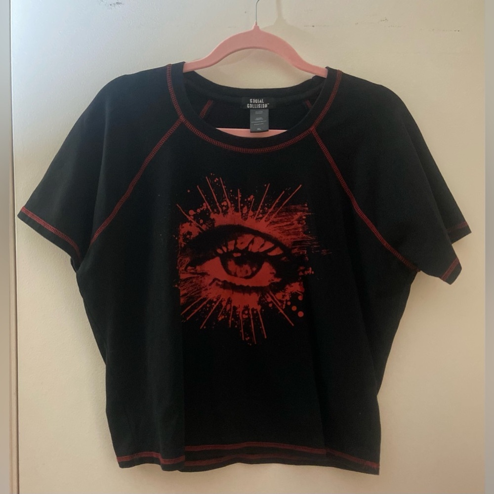 Black Tee With Red Eye Graphic